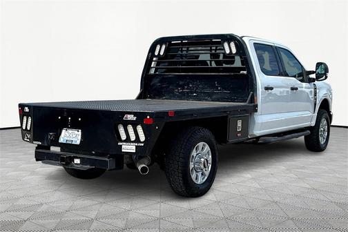 2023 Ford F-350 XLT
