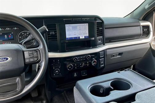 2023 Ford F-350 XLT