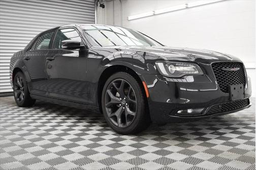 2023 Chrysler 300 S