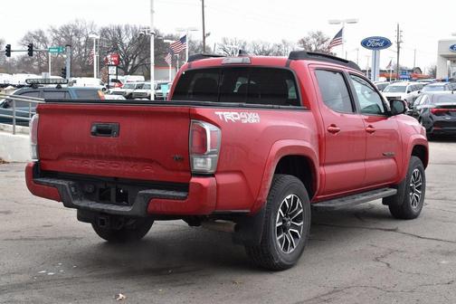 2022 Toyota Tacoma TRD Sport