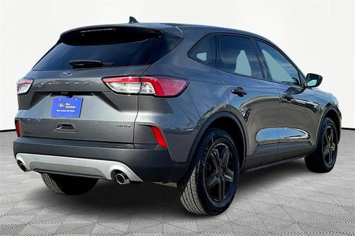 2022 Ford Escape S