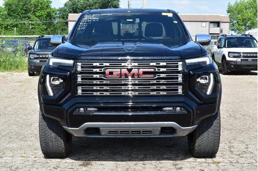 2024 GMC Canyon Denali
