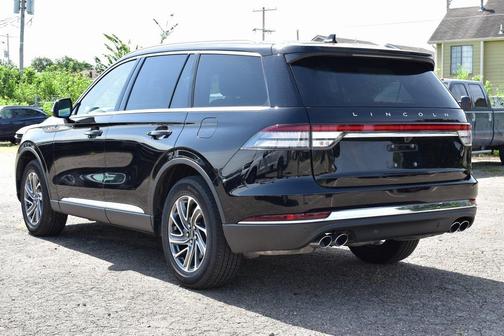 2023 Lincoln Aviator Standard AWD