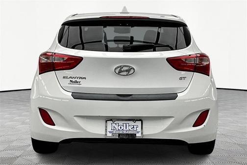 2016 Hyundai Elantra GT Base