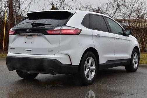 2020 Ford Edge SE