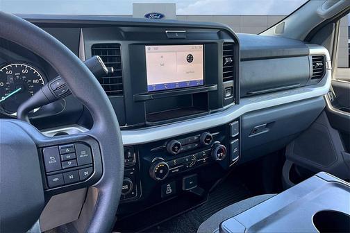 2025 Ford F-350 XLT