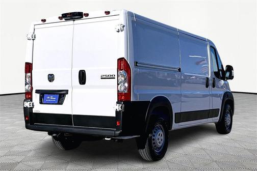 2024 RAM ProMaster 2500 136 WB LOW ROOF CARGO