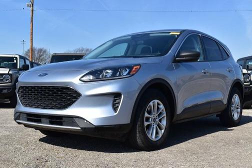 ICED BLUE SILVER METALLIC 2022 Ford Escape SE