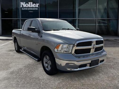 Billet Silver Metallic Clearcoat 2020 RAM 1500 Classic SLT