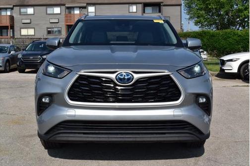 2023 Toyota Highlander Hybrid XLE