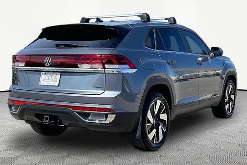 Platinum Gray Metallic 2024 Volkswagen Atlas Cross Sport 2.0T SE W/ TECHNOLOGY