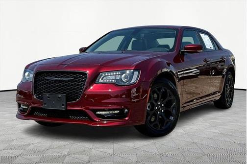 2023 Chrysler 300 Touring