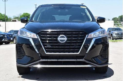 2023 Nissan Kicks S
