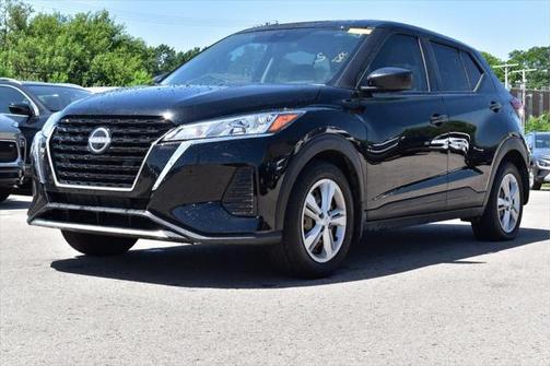 2023 Nissan Kicks S