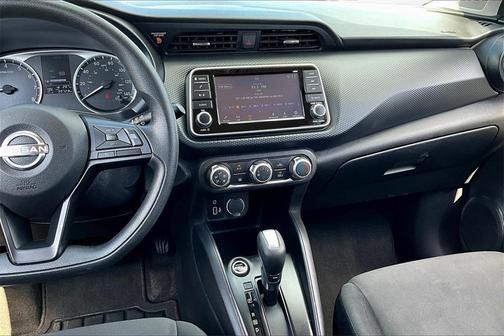 2023 Nissan Kicks S