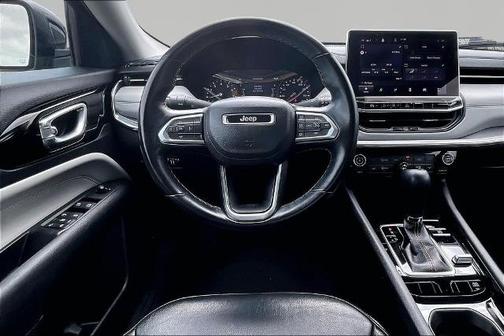 Diamond Black 2022 Jeep Compass LIMITED