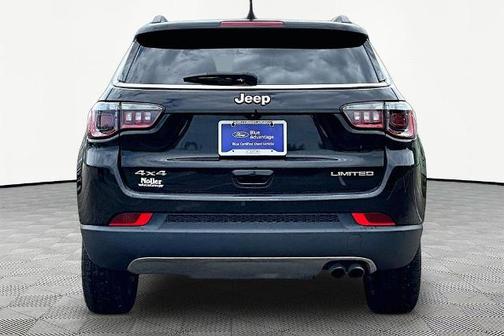 Diamond Black 2022 Jeep Compass LIMITED