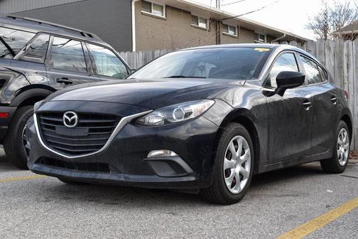 2016 Mazda Mazda3 i Sport