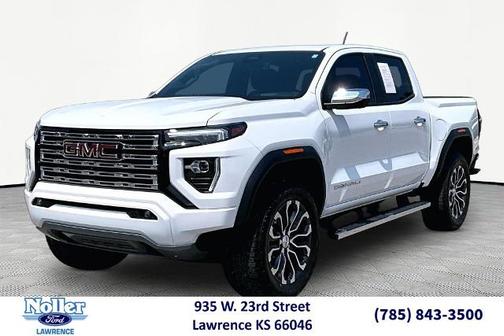 Summit White 2024 GMC Canyon DENALI