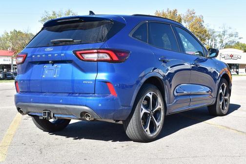 2023 Ford Escape ST-Line Select