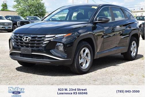 2022 Hyundai TUCSON SE