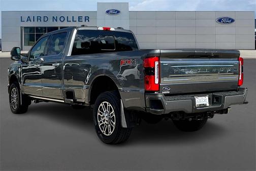 2025 Ford F-350 Platinum