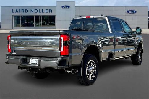 2025 Ford F-350 Platinum