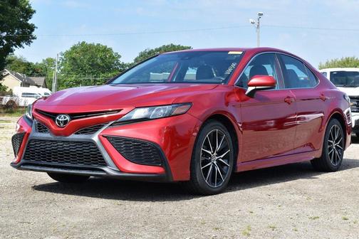 2021 Toyota Camry SE