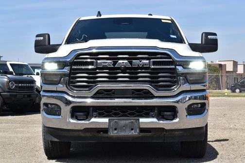 Bright White Clearcoat 2025 RAM 2500 BIG HORN