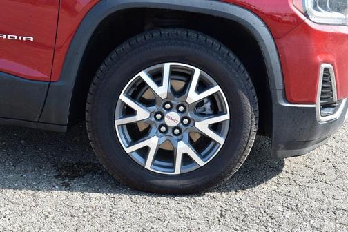 2023 GMC Acadia AWD SLT