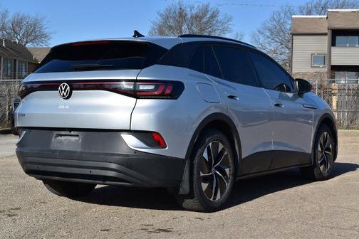 Scale Silver 2021 Volkswagen ID.4 PRO S