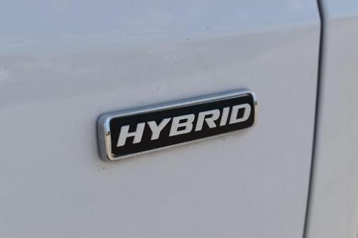 OXFORD WHITE 2022 Ford Escape SE