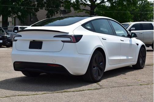 2025 Tesla Model 3 Long Range