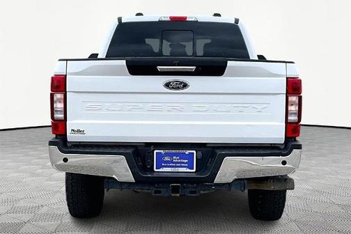 OXFORD WHITE 2020 Ford F-250 LARIAT