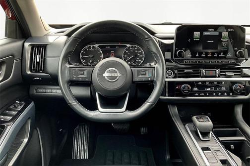 2024 Nissan Pathfinder SL FWD