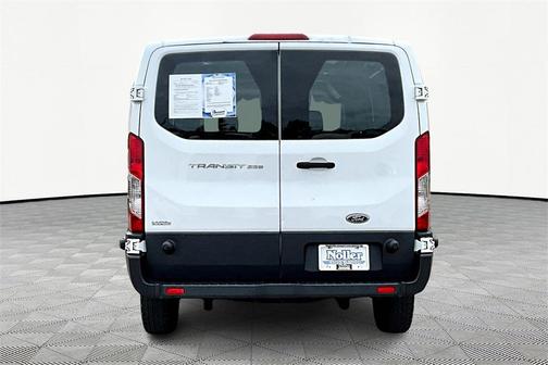 2015 Ford Transit-250 Base