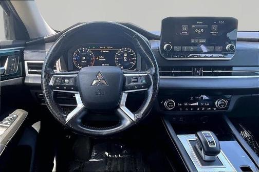 Black Diamond 2022 Mitsubishi Outlander SEL SPECIAL EDITION