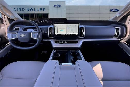2025 Ford Expedition Max Active 4x4