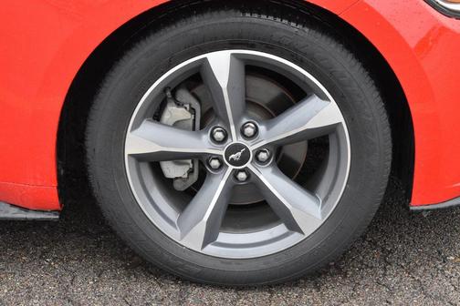 2015 Ford Mustang V6