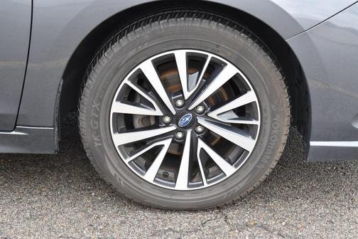 2018 Subaru Legacy Base