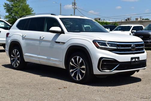 2023 Volkswagen Atlas 3.6L SEL Premium