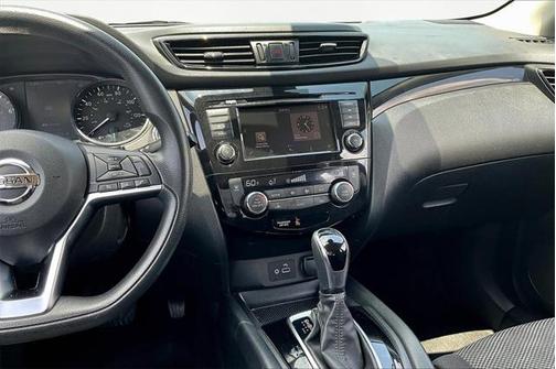 2019 Nissan Rogue Sport SV