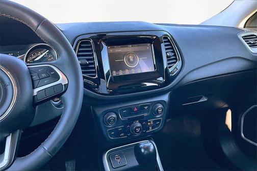 2021 Jeep Compass LATITUDE