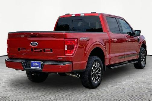 HOT PEPPER RED MET TINTD CC 2023 Ford F-150 XLT