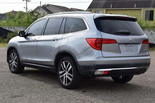 2017 Honda Pilot Touring