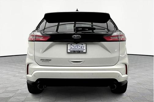 2020 Ford Edge ST