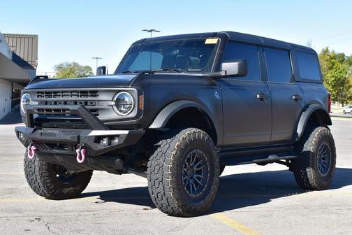2023 Ford Bronco Black Diamond