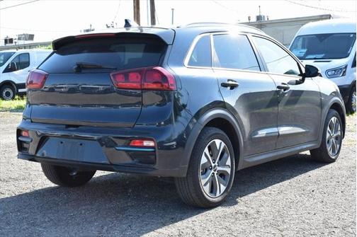 2022 Kia Niro EV EX