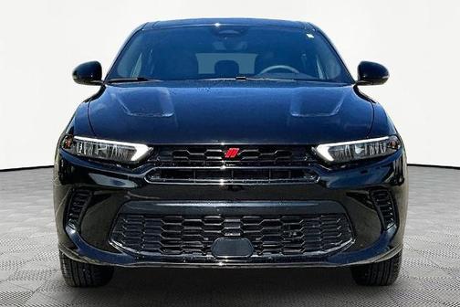 8 BALL 2024 Dodge Hornet R/T PLUS