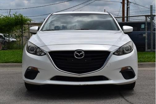 2016 Mazda Mazda3 i Sport